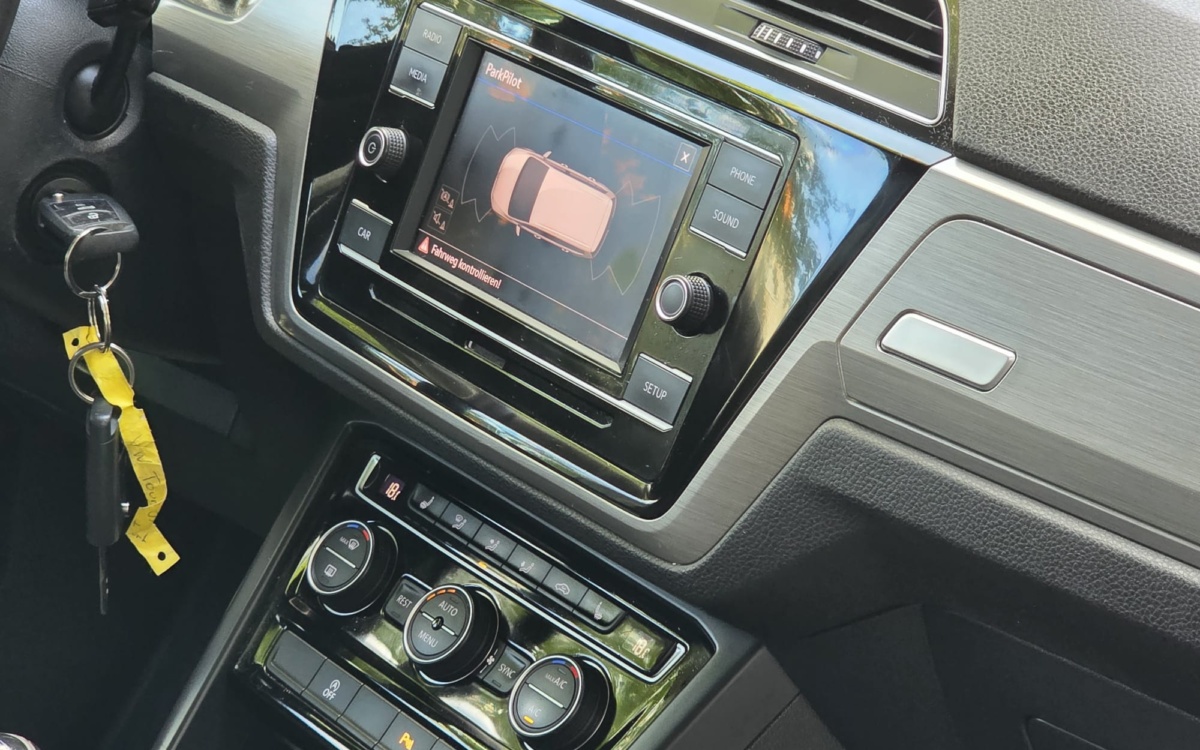 Volkswagen Touran – Bild 13
