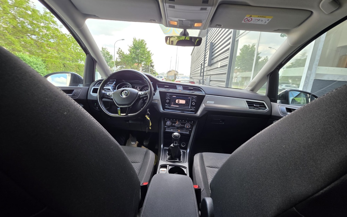 Volkswagen Touran – Bild 9