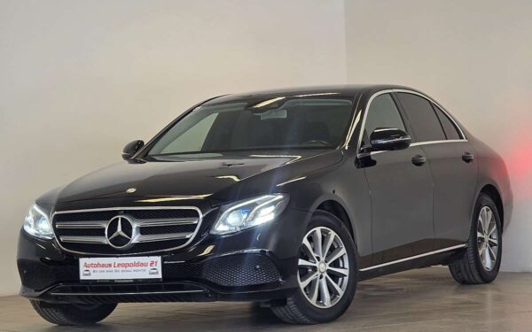Mercedes-Benz E-Klasse E 220 d Aut. /360 Kamera/Head Up/Navi/Leder