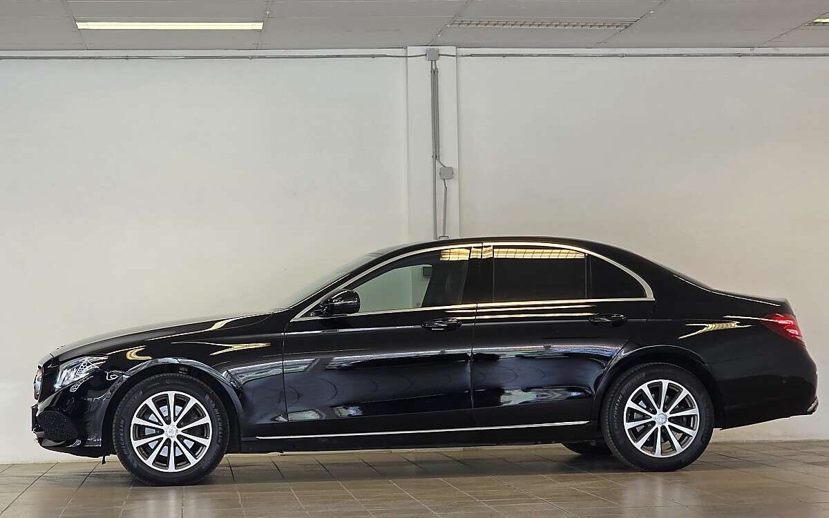Mercedes-Benz E-Klasse – Bild 2