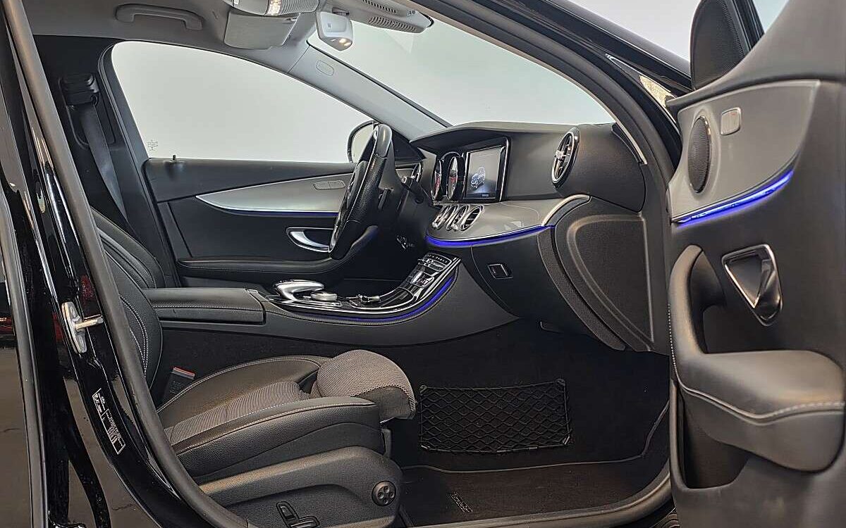 Mercedes-Benz E-Klasse – Bild 8