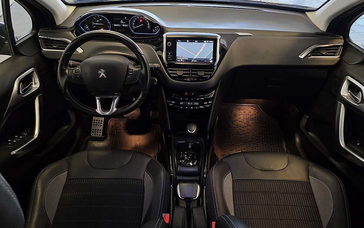 Peugeot 2008 – Bild 10