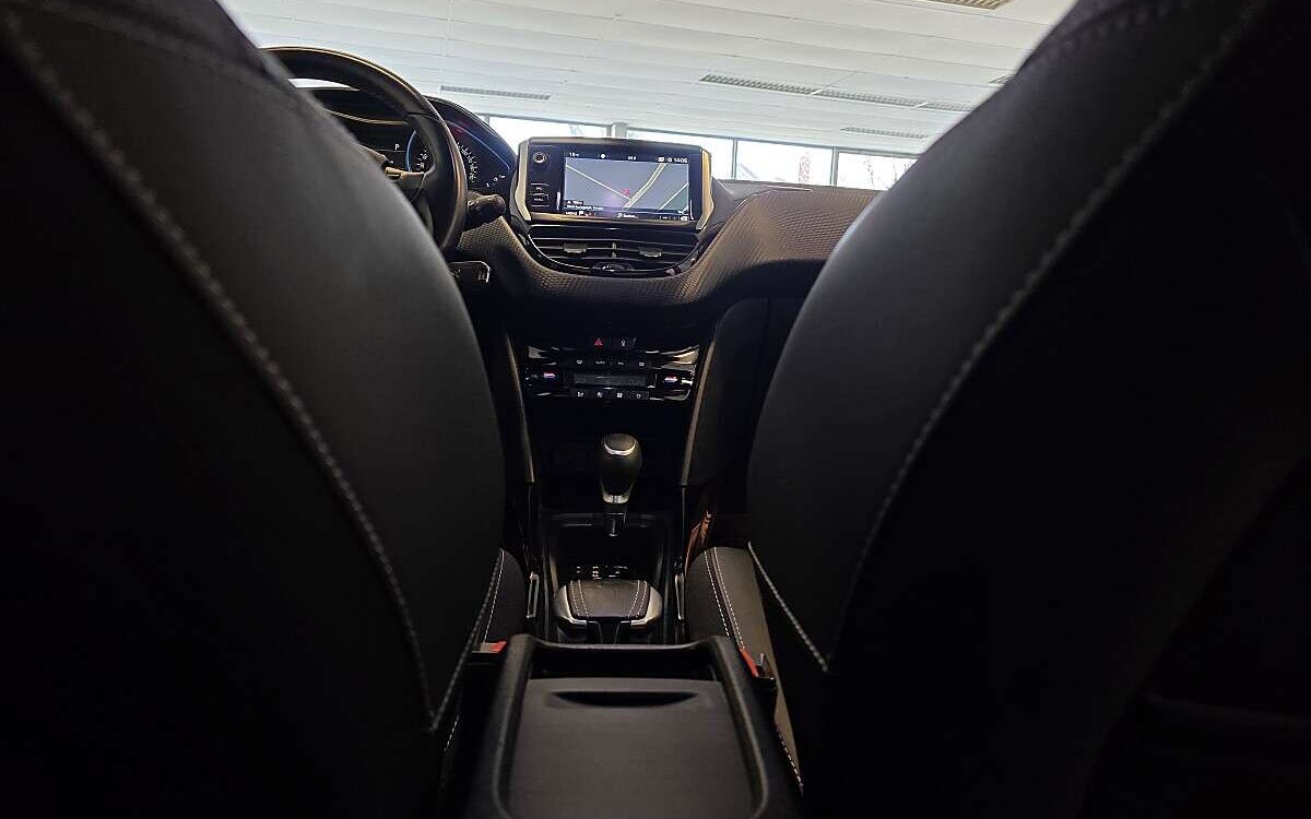 Peugeot 2008 – Bild 13
