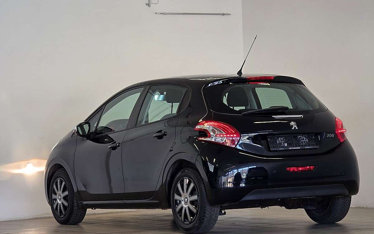 Peugeot 208 – Bild 3