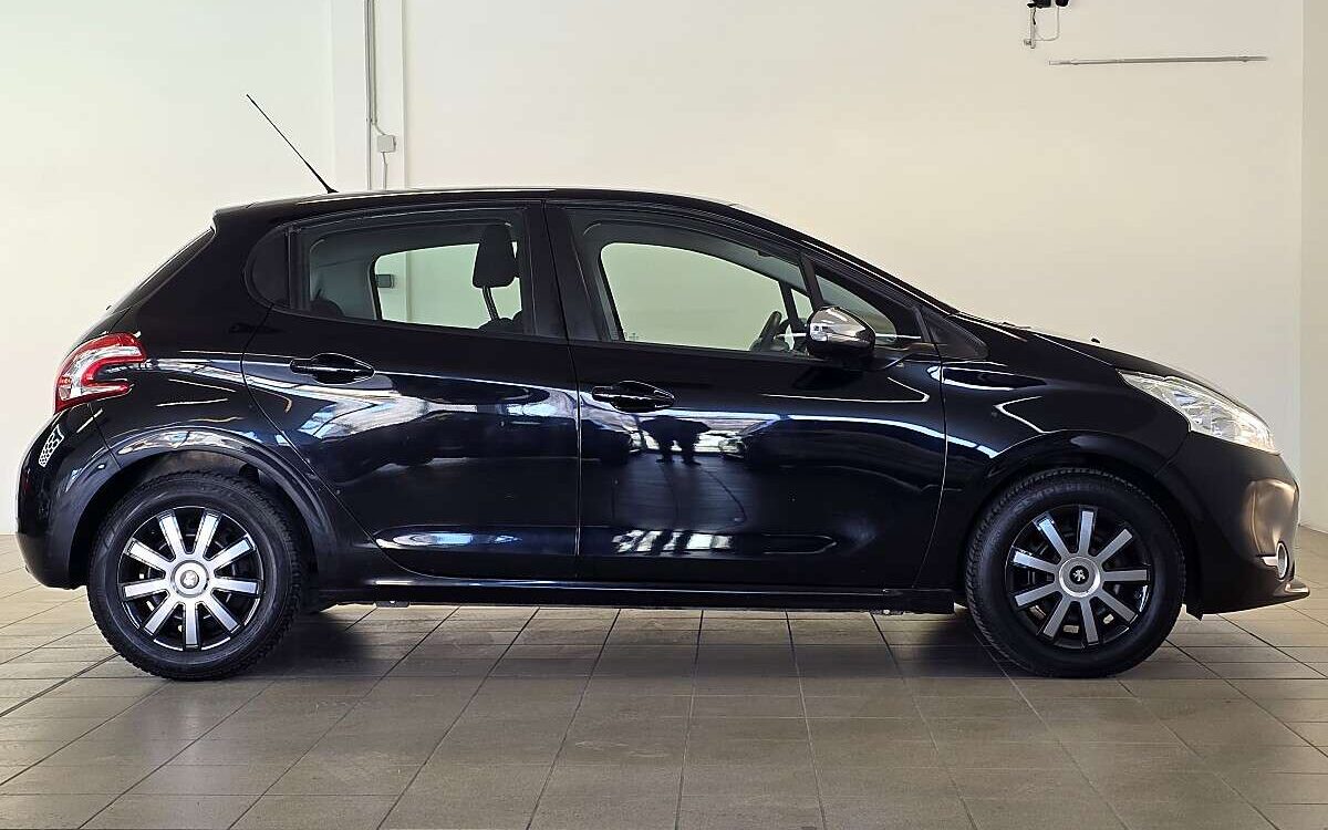 Peugeot 208 – Bild 5